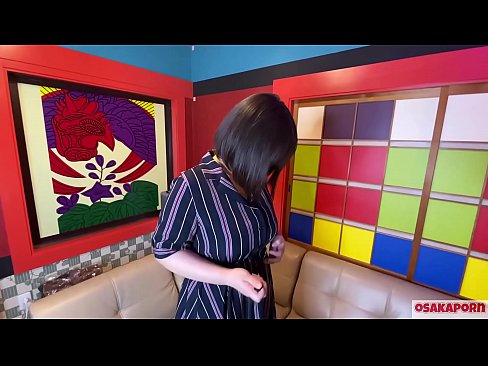 ❤️ Cutie japonés con grandes tetas se masturba con juguetes sexuales y tiene un orgasmo. Ella habla en una entrevista sobre su experiencia de follar. Tetas enormes y coño peludo gimiendo fuerte. Osakaporn Video de porno en es.allo-sex.ru ❌️